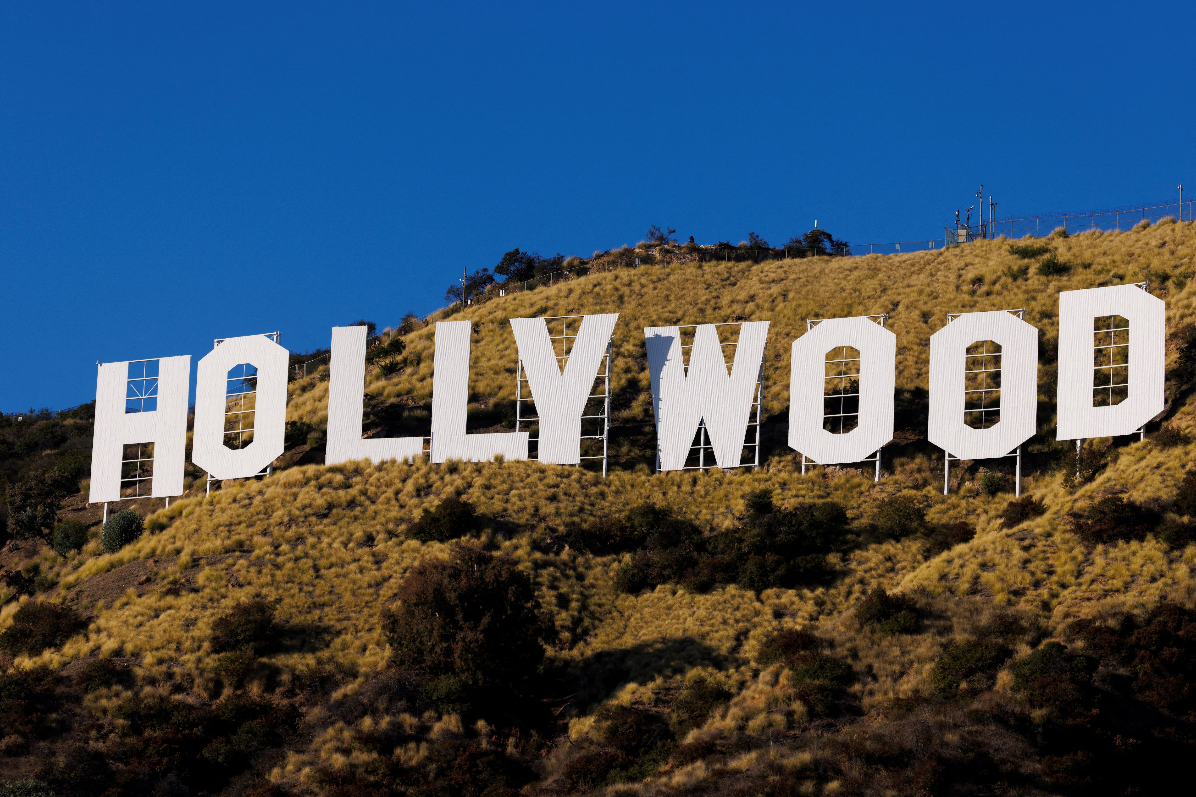 Menos películas y series en Hollywood: el empleo en el sector cae 30%