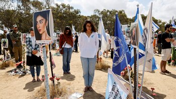 Israel detuvo sus actividades ante el sonido de las sirenas en el primer Día de los Caídos tras el inicio de la guerra contra Hamas