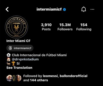 Escudo del Inter Miami modificado por el Balón de Oro