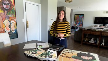 Una latina con un raro