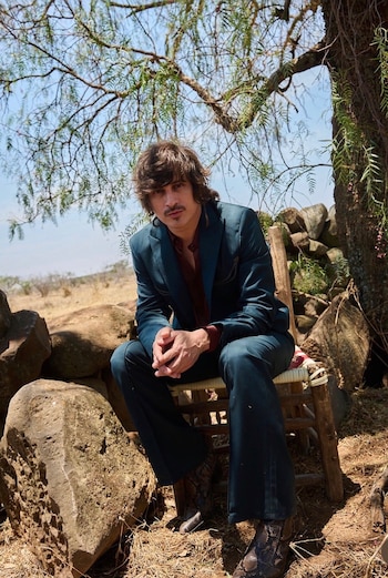 Siddhartha confesó que, tras 2 años de trabajo en nuevo álbum, la presentaciones en la Ciudad de México se enfocarán en Radi Nostalgi, pero sin olvidarse de los temas de antaño. (Instagram/