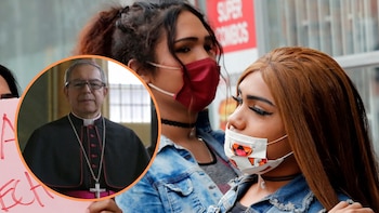 El rito del lavado de pies en Santa Fe: el Arzobispo de Colombia incluyó a mujeres trans y trabajadoras sexuales en la ceremonia - crédito Mauricio Dueñas/EFE - Colprensa