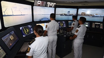 Marina abre convocatoria para ingresar