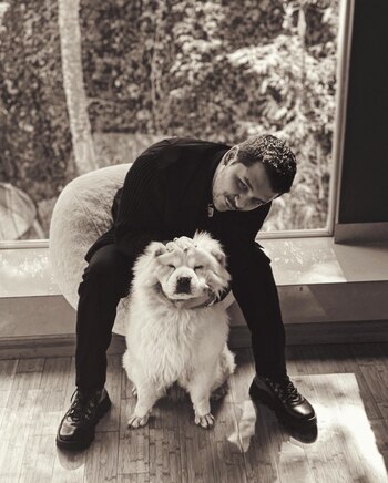 Christian Nodal anunció que se