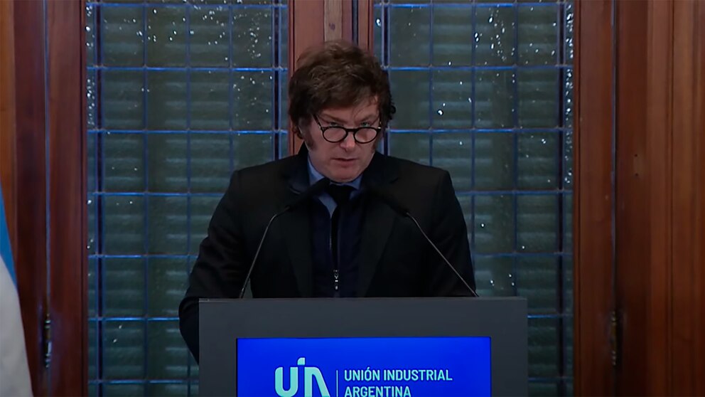 Martín Rappallini asume en la UIA: industria, federalismo y diálogo para una gestión desafiante