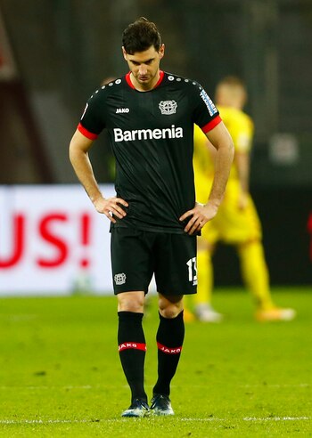 Lucas Alario sufrió una lesión