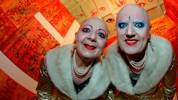 (dpa) - The artists Eva