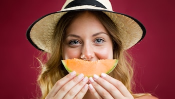 Los dietistas coinciden en que comer melón todo el verano tiene grandes beneficios, pero con una condición