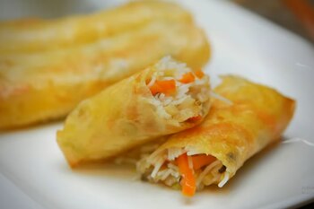 Rollitos de primavera estilo chino,