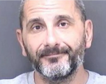 Matthew Ashley Foster-Smith, de 46 años, llegó a Bogotá a comienzos de junio de 2026 tras evadir a las autoridades británicas - crédito Polícia de Dorset