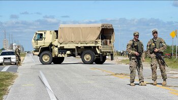 Miembros de la Guardia Nacional en Florida (Archivo)