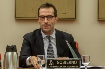 El ministro de Economía, Comercio