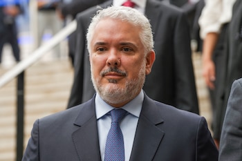 El expresidente Iván Duque culminó con un bajon nivel de aprobación, según encuesta Invamer. Tuvo peores resultados que Gustavo Petro - crédito Adriana Thomasa/EFE