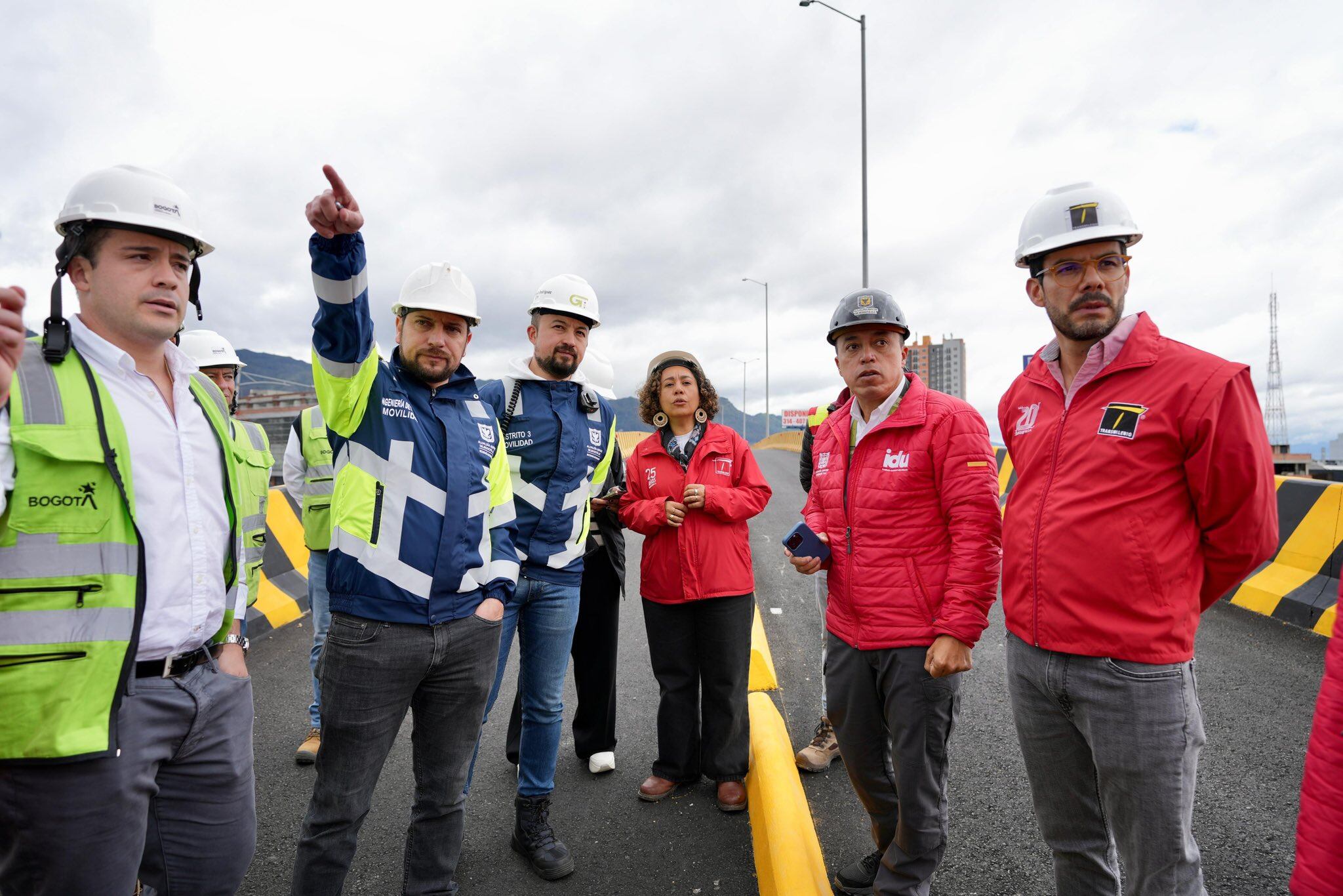 La Alcaldía de Bogotá inauguró el puente vehicular en la intersección de la avenida Suba con calle 100. (Crédito: IDU)