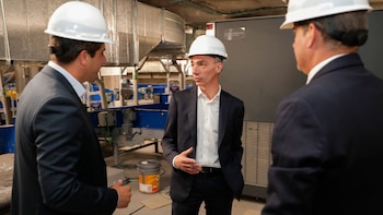 El ministro Meoni evaluó el estado de la construcción