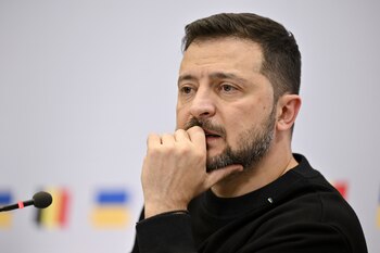 Zelensky detalló que Ucrania dispondrá de al menos “un millón” de drones más en 2024, así como de aviones de combate F-16 proporcionados por sus aliados occidentales. (Europa Press)