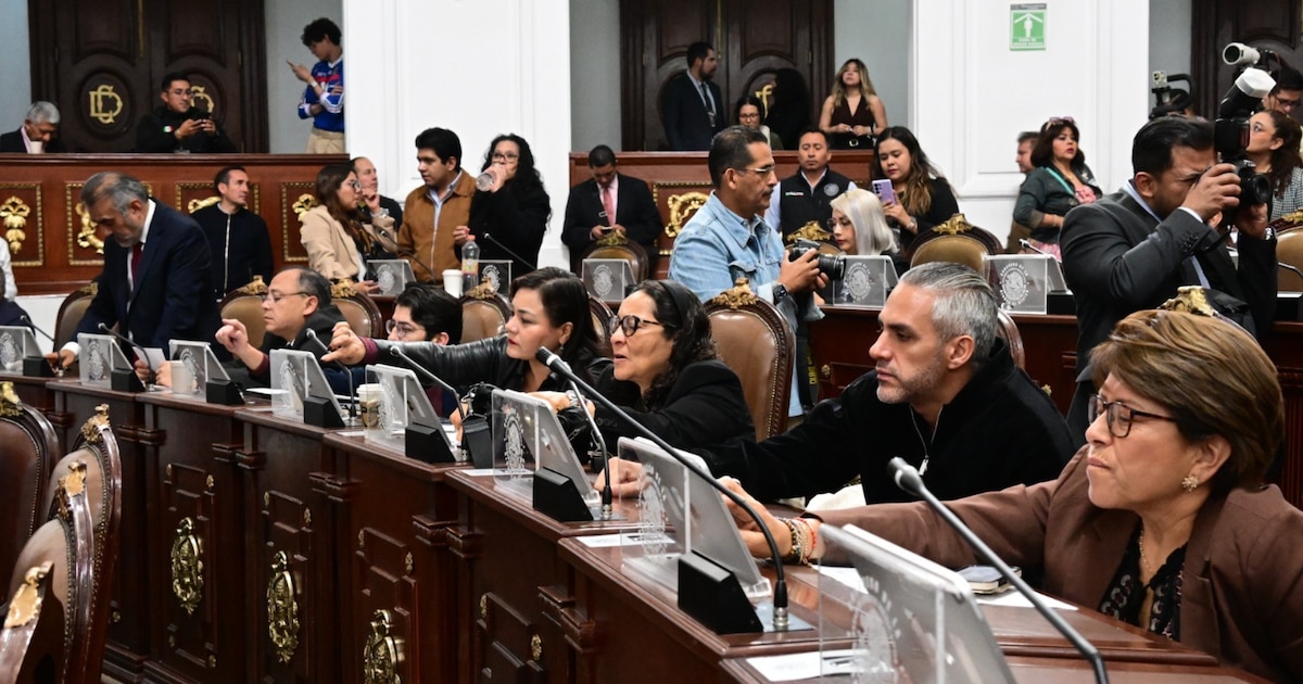 Plan B electoral rompe récord: 17 congresos lo avalan en fast-track en ...