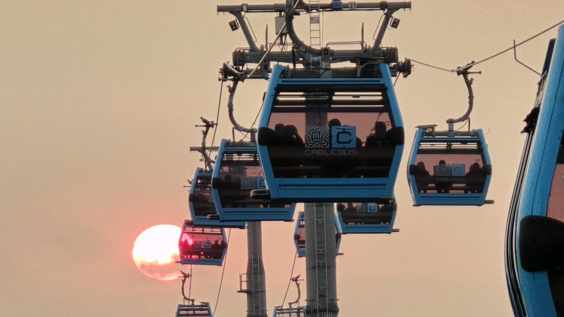 Clara Brugada, jefa de Gobierno de la Ciudad de México dio detalles de este nuevo proyecto de transporte público. Foto: X/@LaSEMOVI.