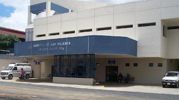 Costa Rica: hospital estatal fija ultrasonido renal para un bebé recién nacido hasta dentro de tres años