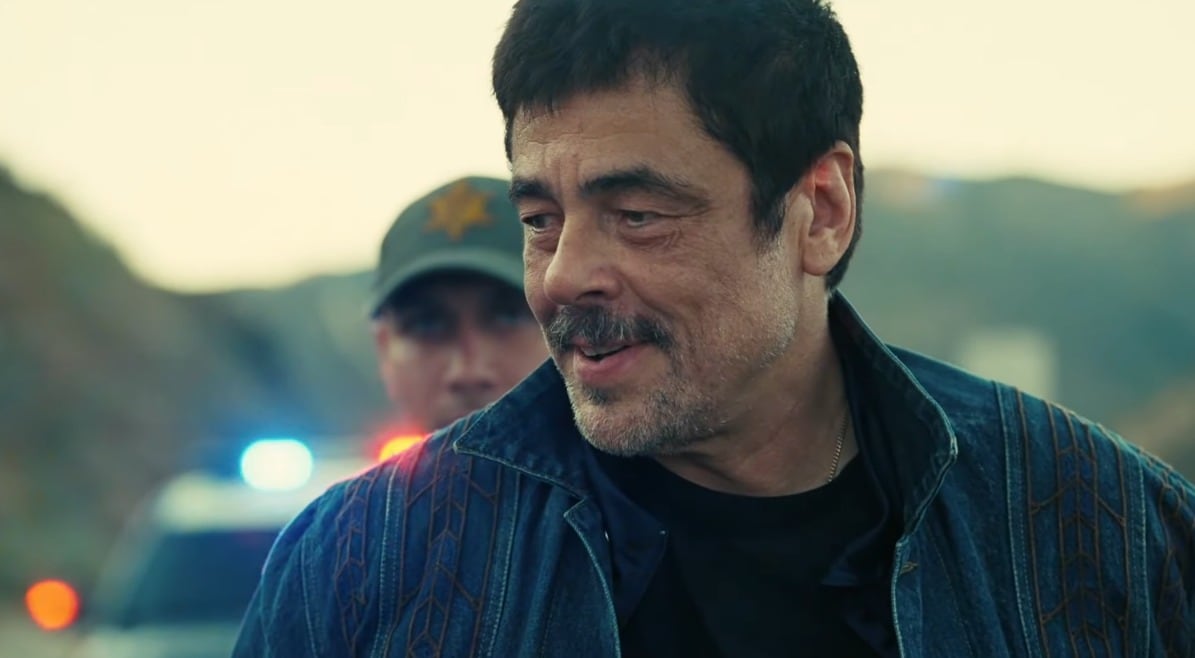 La pausa en la producción permitió reordenar el calendario y preservar el personaje que Anderson consideraba indispensable.(Captura de video/Warner)