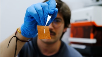 Este tatuaje electrónico promete cambiar la forma de monitorear tu salud y controlar tu temperatura