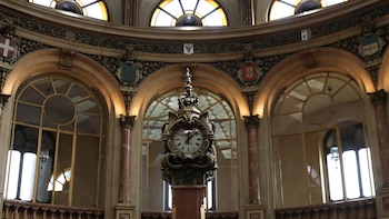 El Ibex 35 sostiene los