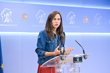 29/09/2026 La secretaria general de Podemos, Ione Belarra, durante una rueda de prensa, en el Congreso de los Diputados, a 29 de septiembre de 2026, en Madrid (España).
POLITICA
Gustavo Valiente - Europa Press