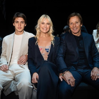 Valeria Mazza, acompañada por su