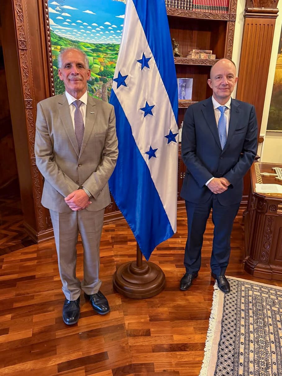 La competitividad portuaria hondureña volvió al centro de la agenda económica tras la reunión de Nasry Asfura con OPC e ICTSI sobre Puerto Cortés.