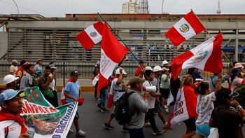 Paro en Piura, mientras marchas