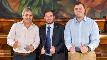 Felipe Núñez junto a Caputo