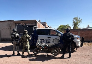 Aseguran armamento y chalecos del Cártel de Santa Rosa de Lima en Guanajuato