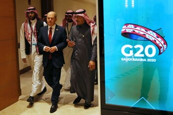 El ministro de Finanzas de