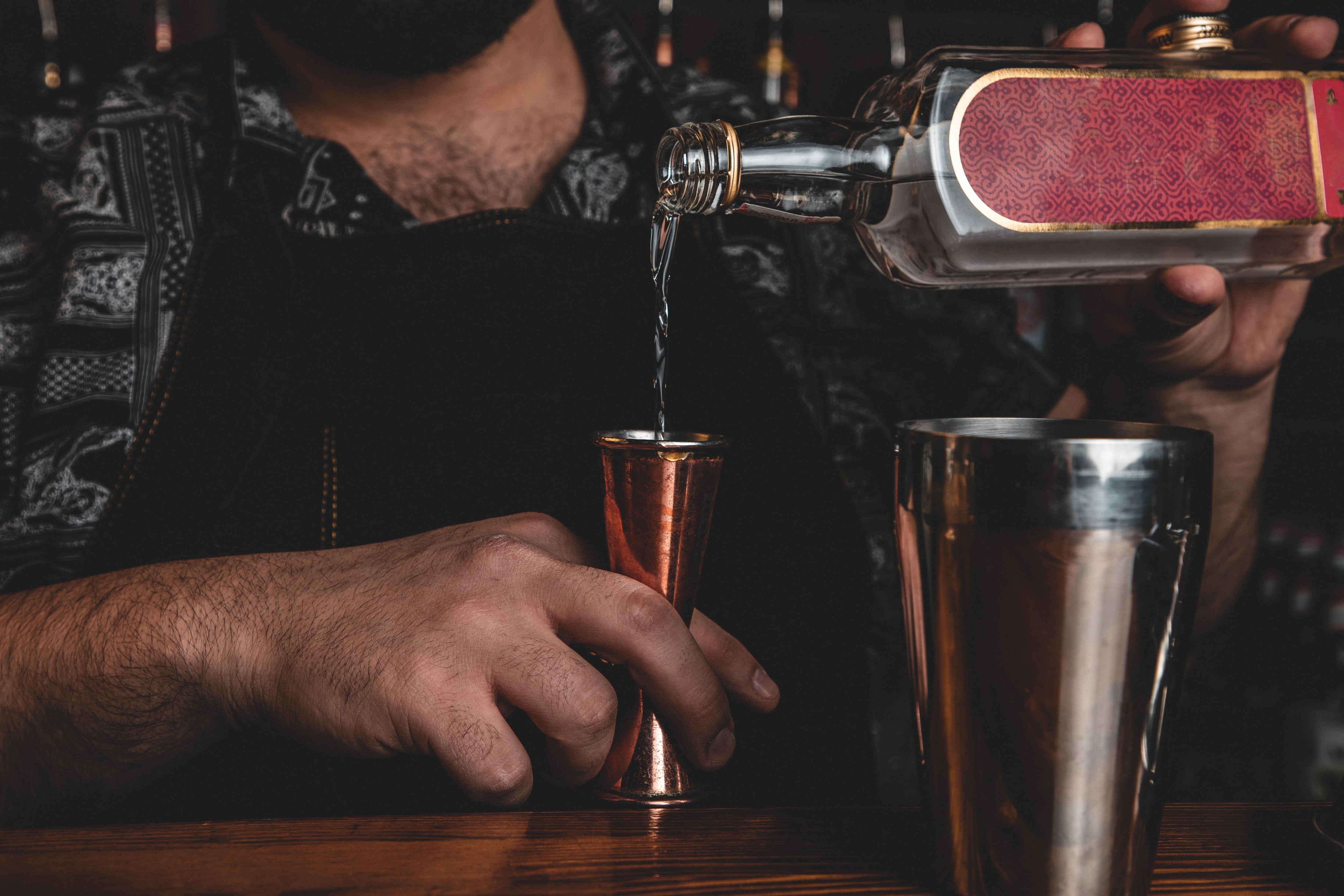 El 4 de octubre se celebra el Día Internacional del Vodka con opciones de cócteles para hacer en el hogar /Freepik