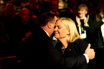 La ministra de Finanzas de