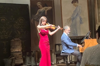 Dos músicos recorrieron los siete continentes en menos de 100 días y batieron un récord Guinness
