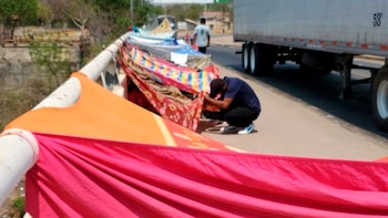 Un grupo de 48 migrantes