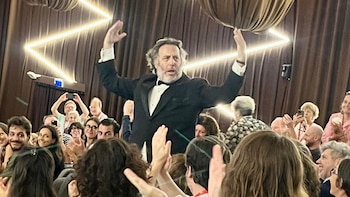 “Biografía de Jorge Luis Borges”: cómo es el ‘mapa de la mente’ del gran escritor argentino que Mariano Llinás presentó en el Festival de Venecia