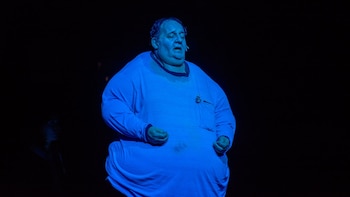 Julio Chávez protagoniza 'La Ballena', obra internacional que llega por primera vez a Lima.