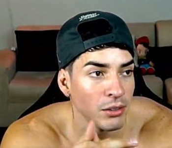 Escándalo: dictan prisión preventiva a Piero Arenas tras grave denuncia de joven de 19 años. Captura: TikTok @jotacismo.