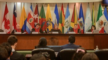 CorteIDH requiere a Perú suspender