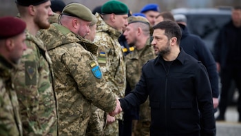 La nueva ayuda militar de Europa a Ucrania: supone la mayor parte del presupuesto de 2026 para la guerra contra Rusia y da prioridad a empresas de la UE