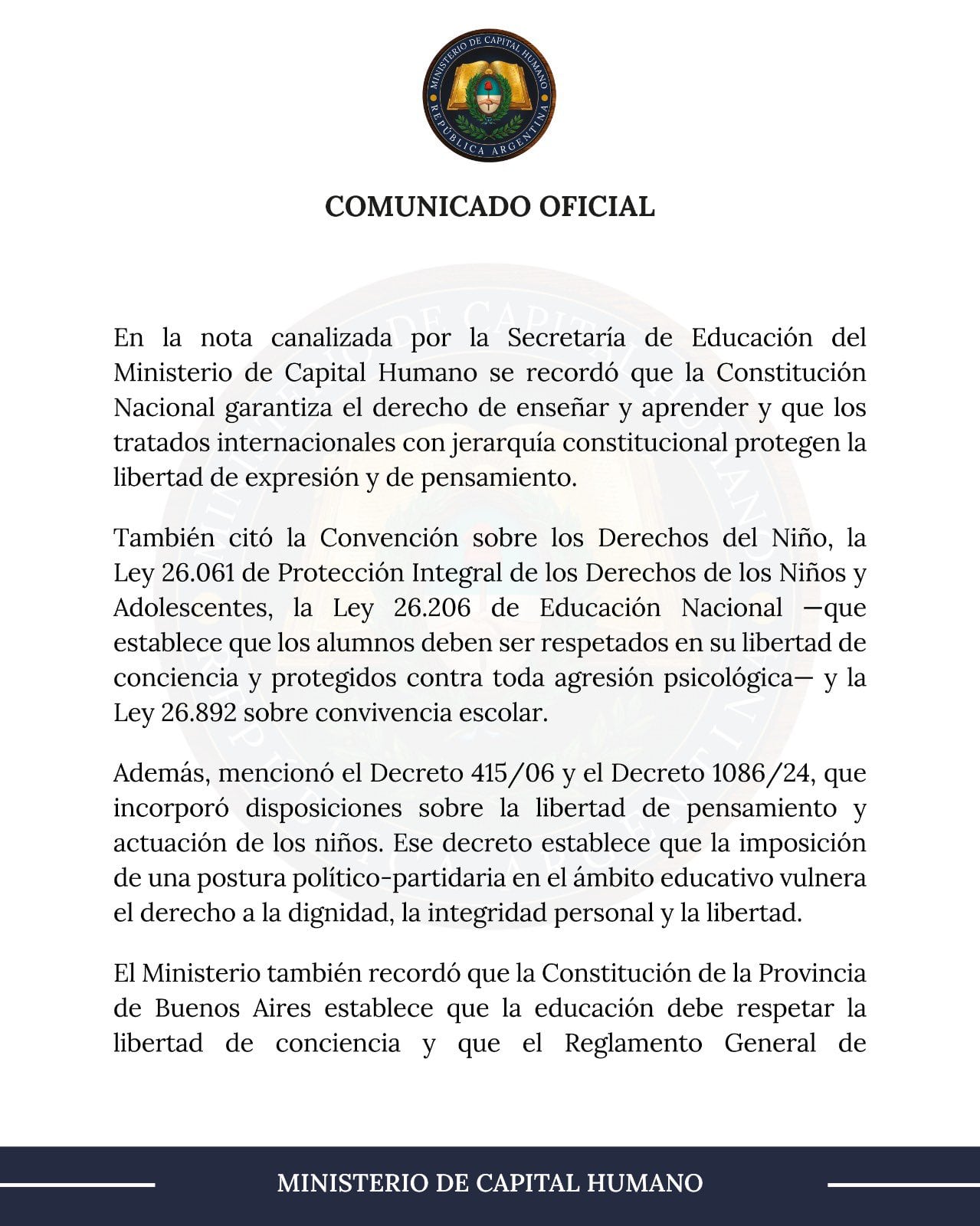 El video muestra a la inspectora abordando temas de política migratoria ante alumnos de nivel primario en Buenos Aires (X)