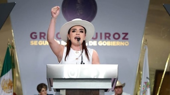 Grecia Quiroz presume que ella “sí tiene visa” ante su próximo viaje a EEUU para reunirse con migrantes de Michoacán