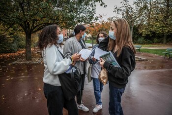 Estudiantes en una universidad francesa.