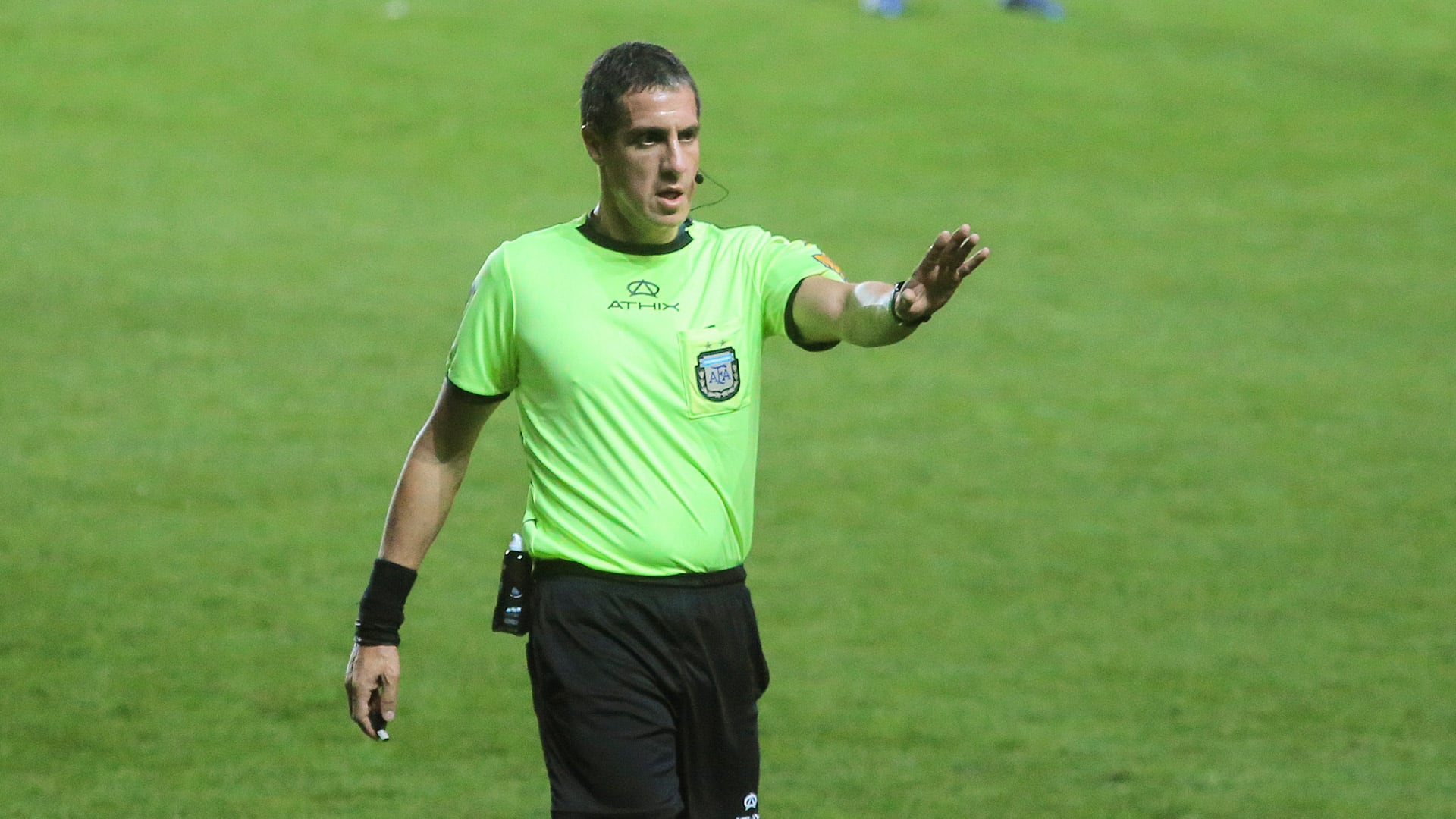 Pablo Echavarría será el árbitro de Boca-Huracán en los octavos de final del Torneo Apertura