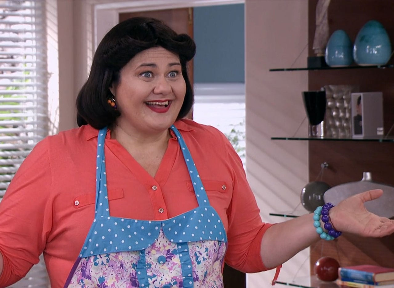 Mirta Wons en la serie Violetta