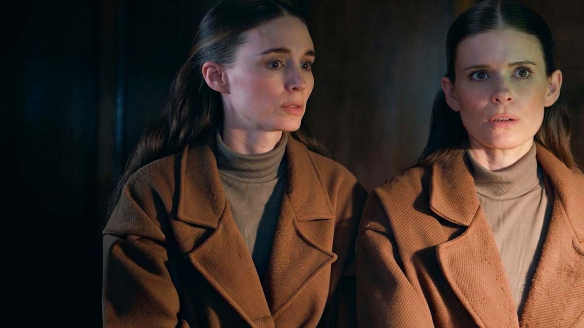 Rooney Mara y Kate Mara interpretan a Joan y Jean Holbrooke en Bucking Fastard, la primera película que las hermanas filman juntas (Providence Road Entertainment)