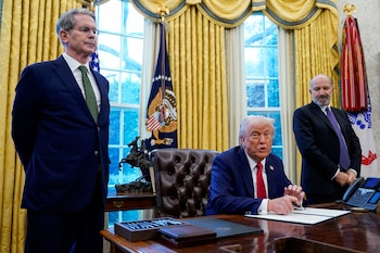 El secretario del Tesoro de