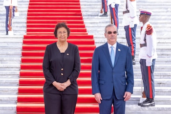 Visita oficial de Jennifer Geerlings-Simons presidenta de Surinam a República Dominicana, la recibió el presidente Luis Abinader.